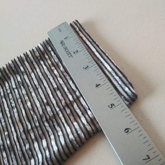 Jones New York women's size XL black and gray striped blouse - Picture 9 of 15